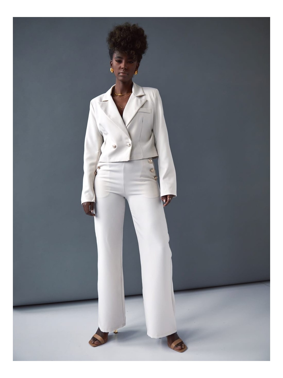 Wide, high-waisted trousers, light beige SFMY16372 - Online store - Boutique